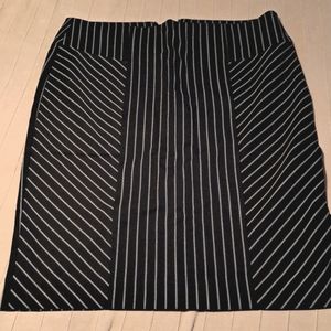NY COMPANY SKIRT